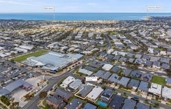 6 Yirn Avenue, Torquay, Vic 3228