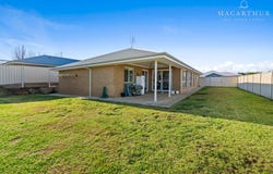 43 Muttama Parade, Gobbagombalin, NSW 2650