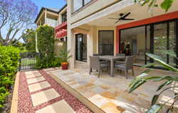 2091/1 The Vistas Drive, Carrara, Qld 4211