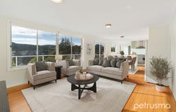 33 Elwood Drive, Lindisfarne, Tas 7015