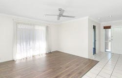 8 Barrine Place, Parkinson, Qld 4115