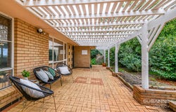 14 Lawnbrook Road West, Walliston, WA 6076
