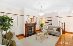 2/98 Ivanhoe Parade, Ivanhoe, Vic 3079