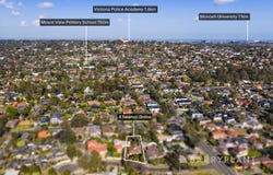 4 Newton Grove, Glen Waverley, Vic 3150