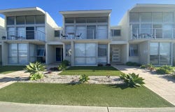 23 Dalton Street, Jurien Bay, WA 6516