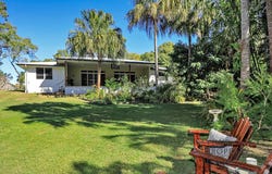 17 Woodlands Lane, Moore Park Beach, Qld 4670