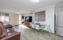 8/305 Wharf Street, Queens Park, WA 6107