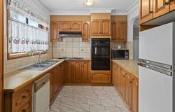 49 Barry Road, Thomastown, Vic 3074