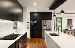 228 Swann Road, Taringa, Qld 4068