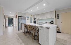 11 Blue Beach Boulevard, Haliday Bay, Qld 4740