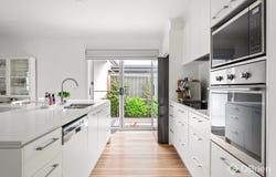 133/45 Heytesbury Drive, Officer South, Vic 3809