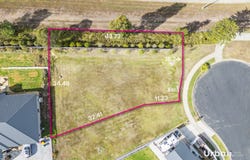 49a  Swiftwing Close, Chisholm, NSW 2322