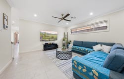 8 Affleck Gardens, Middleton Grange, NSW 2171