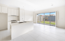 4/3 Mansfield Avenue, Sunshine North, Vic 3020