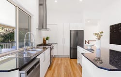 132 Glenmount Road, Tanawha, Qld 4556