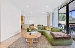 17 Castle Close, Mulgrave, Vic 3170