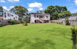 10 Victoria Parade South, Coochiemudlo Island, Qld 4184