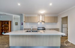 40 Oakridge Drive, Huntly, Vic 3551