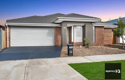 15 Silvereye Street, Kurunjang, Vic 3337