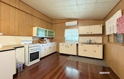 38-40 King St, Howard, Qld 4659