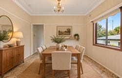 21 Somerville Road, Hornsby Heights, NSW 2077