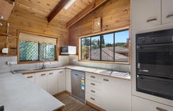 59 Mackenzie Street, Mount Lofty, Qld 4350
