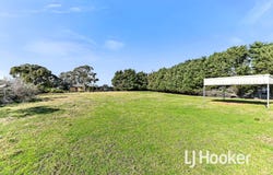 16 Meadow Road, Devon Meadows, Vic 3977