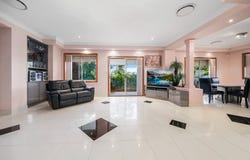 9 Avalon Crescent, Glenmore Park, NSW 2745