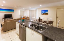 8 OCEAN VIEW DRIVE, Zilzie, Qld 4710