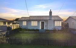 67 & 69 Hargrave Crescent, Mayfield, Tas 7248