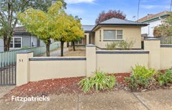 51 Mitchelmore Street, Turvey Park, NSW 2650