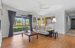 15 Firefly Street, Durack, Qld 4077