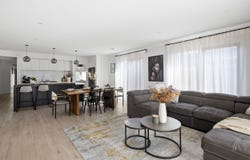 22 Butterscotch Esplanade, Manor Lakes, Vic 3024