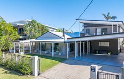 442 Oceanic Drive, Wurtulla, Qld 4575