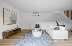 2/8 Curie Avenue, Oak Park, Vic 3046