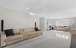 10 Isaacs Way, Wakerley, Qld 4154