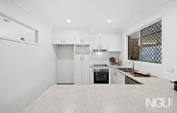 8 Latana Court, Regents Park, Qld 4118
