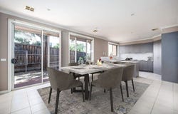 6/19 Overton Lea Boulevard, Sydenham, Vic 3037