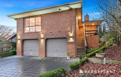 10 Michael Court, Berwick, Vic 3806