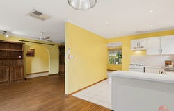32 Chartwell Crescent, Paralowie, SA 5108