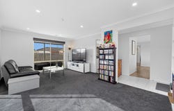 9 Shadi Court, Cranbourne West, Vic 3977