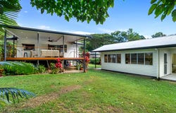 7 Crowley Close, Whitfield, Qld 4870