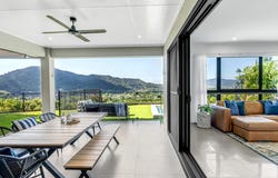60-62 The Peak Road, Brinsmead, Qld 4870