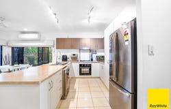17 Seaways Street, Trinity Beach, Qld 4879