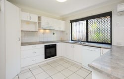 1 Granya Court, Pacific Pines, Qld 4211