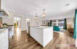 28 Oleander Parade, Mickleham, Vic 3064