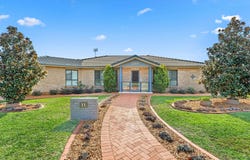 11 Amanda Crescent, Forster, NSW 2428