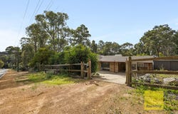 305 Traylen Road, Stoneville, WA 6081