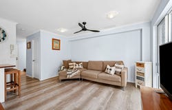 25/18 Lake Weyba Drive, Noosaville, Qld 4566
