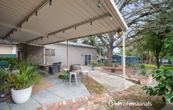 10 Gloucester Road, Kalamunda, WA 6076